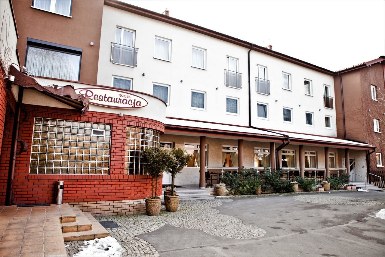 Мини-отель Restauracja Hotel VIP Działoszyn-21